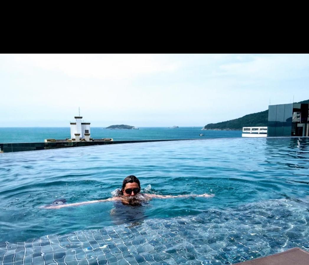 Bela Cobertura Com Vista Para O Mar ฟลอเรียนอโปลิส ภายนอก รูปภาพ