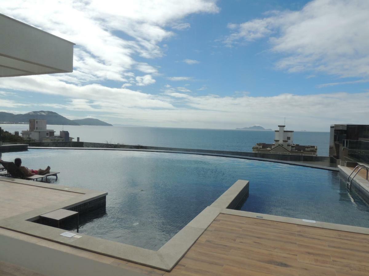 Bela Cobertura Com Vista Para O Mar ฟลอเรียนอโปลิส ภายนอก รูปภาพ